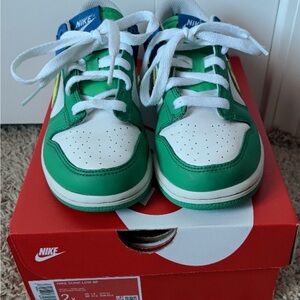 Nike Dunk Low Size 2Y